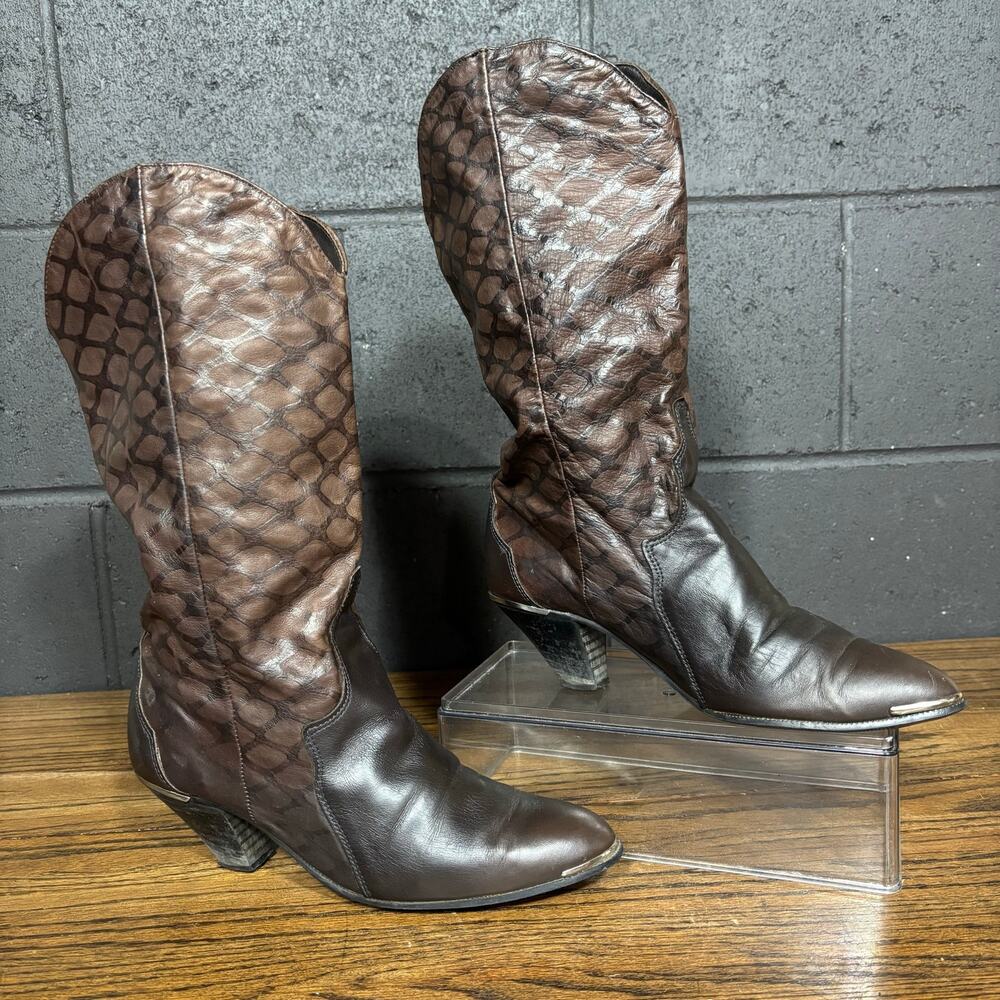 Vintage ACME Brown Leather Cowboy Boots Western Made in USA Women’s 8